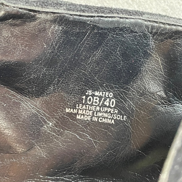 Jessica Simpson black and gold studded boots. Size 10 excellent condition. - Picture 5 of 10